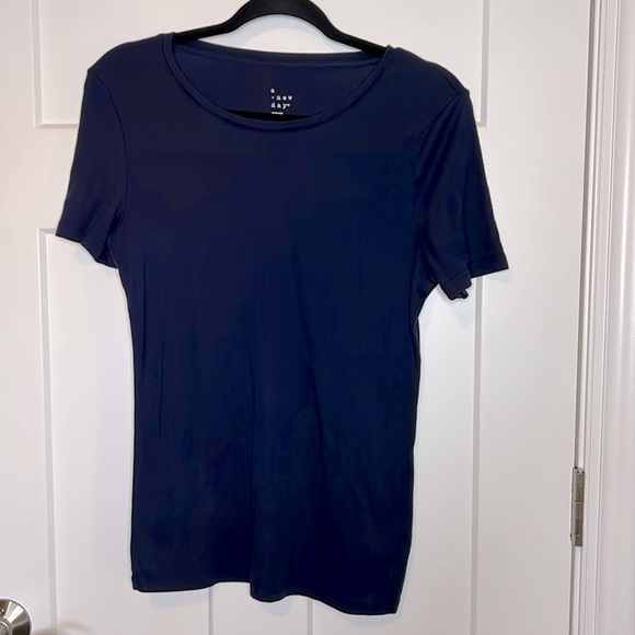 a new day Tops - Short Sleeve Navy Crew Neck Tee